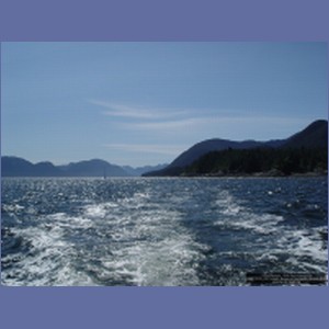2006_0518_Gill_Island_Queen of the North_Struck.JPG